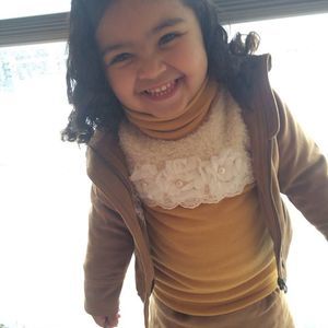 Meet your Posher, Fatima